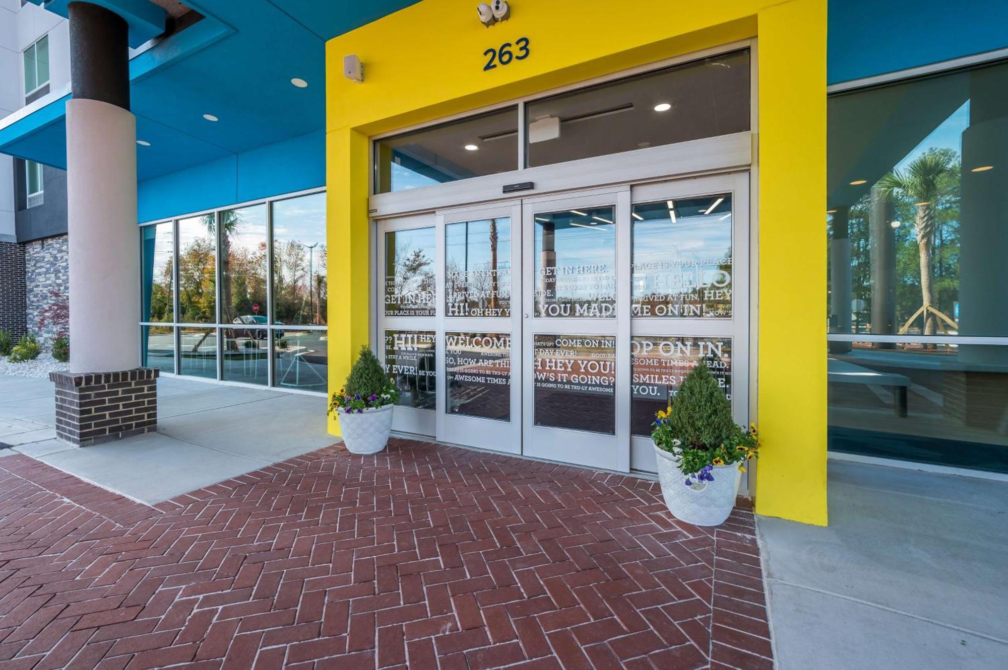 Tru By Hilton Santee Hotel Exterior foto